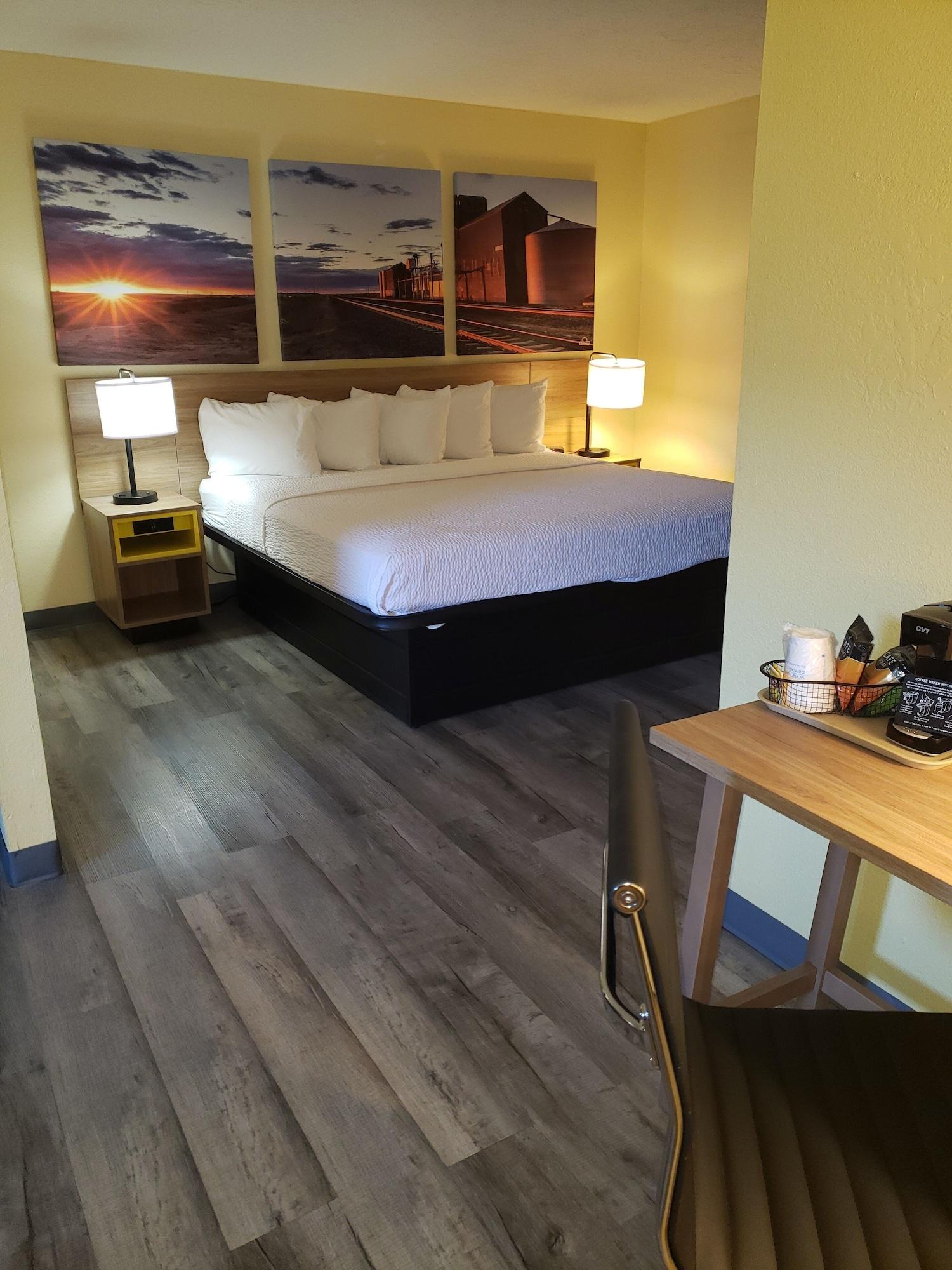 Days Inn & Suites By Wyndham קלוביס מראה חיצוני תמונה